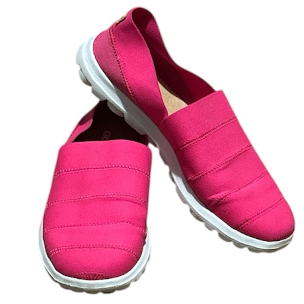 Skechers GOwalk Pink Slip-On Women's Shoes. Size 7